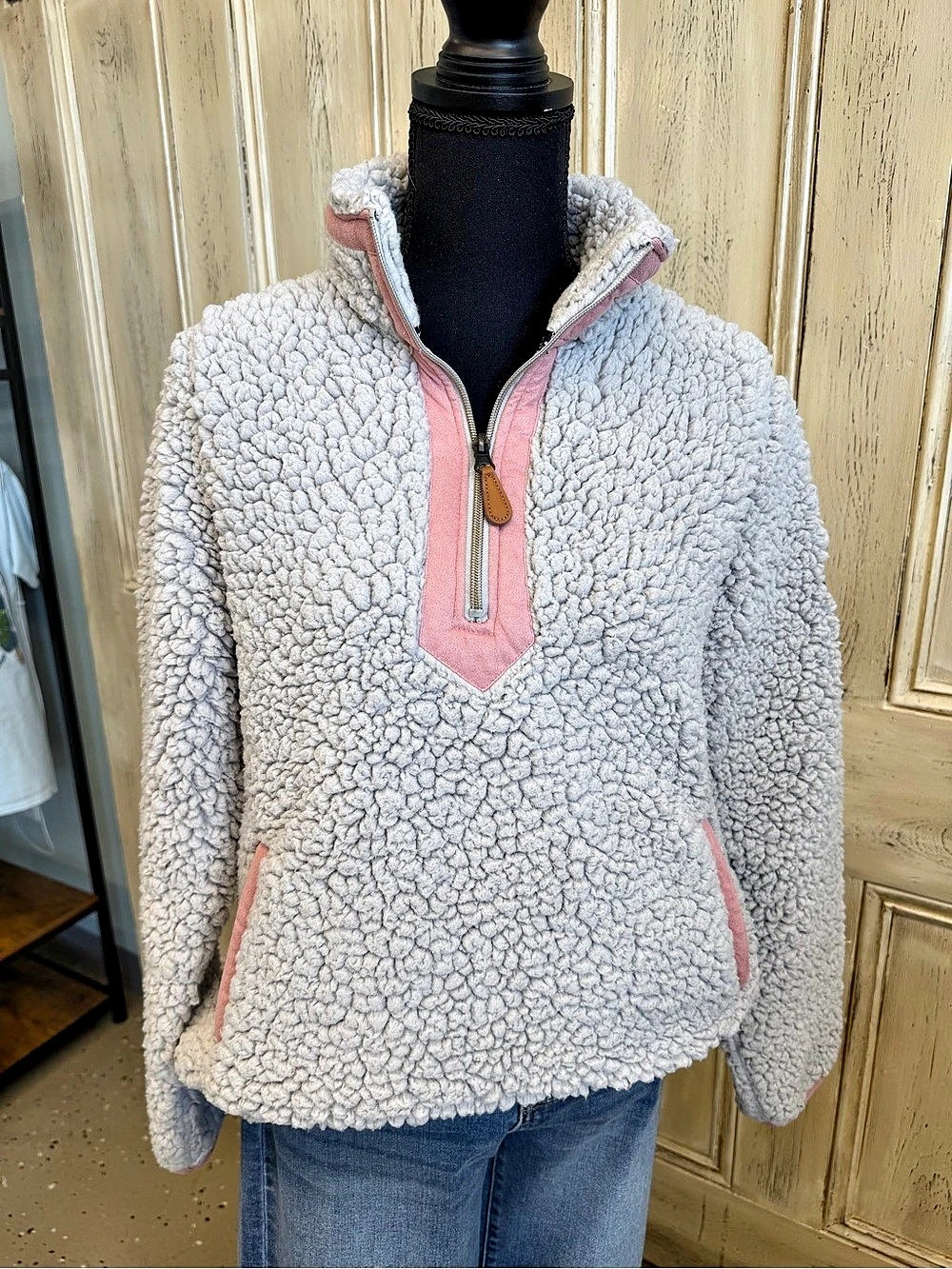 Simply Southern Sherpa Pullover in Gray & Pink Size Medium